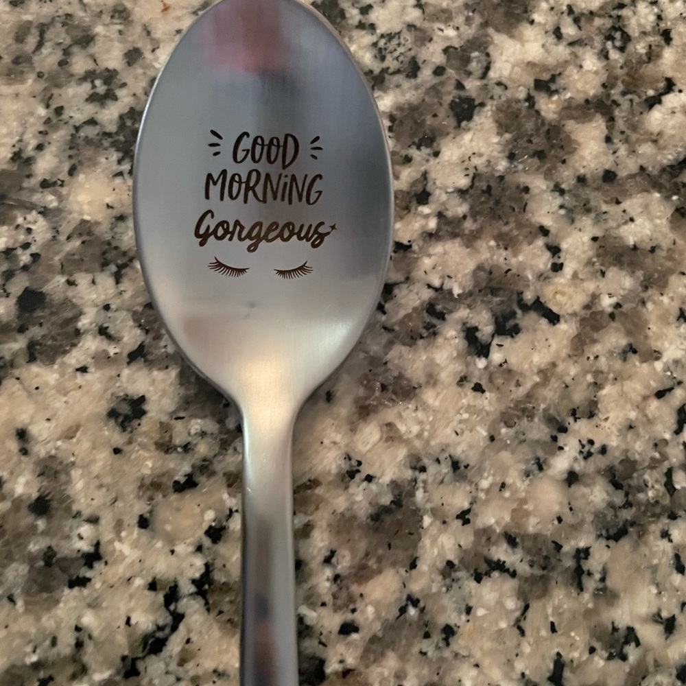 Hello gorgeous spoon - Picture 2 of 3